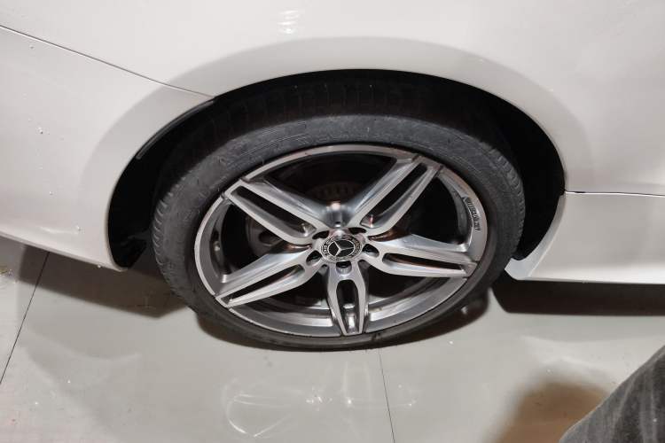 Used Mercedes-Benz E-Class (Import) 2017 E 200 4MATIC Coupe