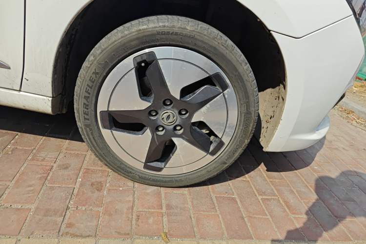 Used Dongfeng Aeolus E70 2021 500 PLUS Ultra-Comfort Edition