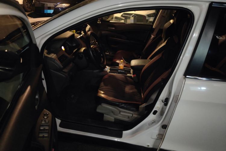 Used Honda CR-V 2012 2.0L two-wheel drive urban version
