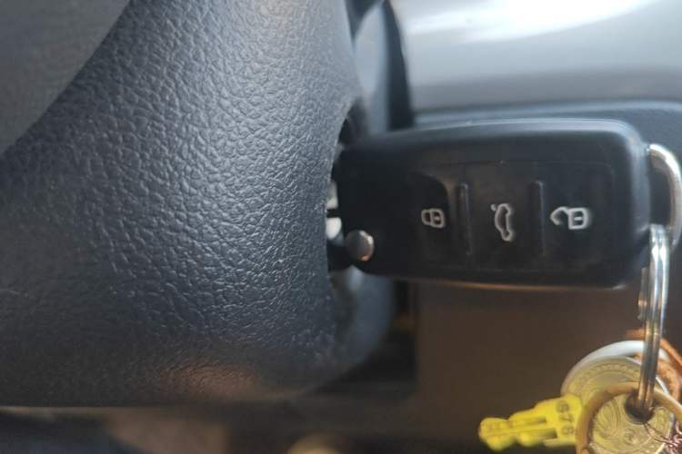 Used Volkswagen Lavida 2019 Lavida Start 1.5L Automatic Trendy Version China VI Standard Vehicle Key