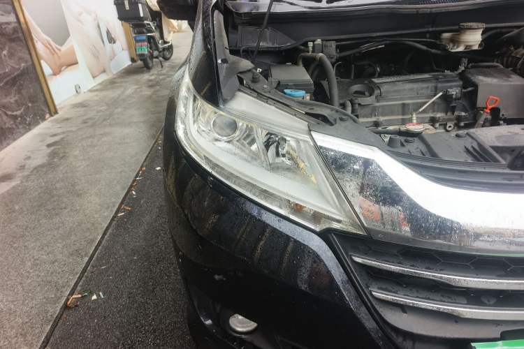 Used Honda Odyssey 2017 2.4L Luxury Edition Right Front Headlight