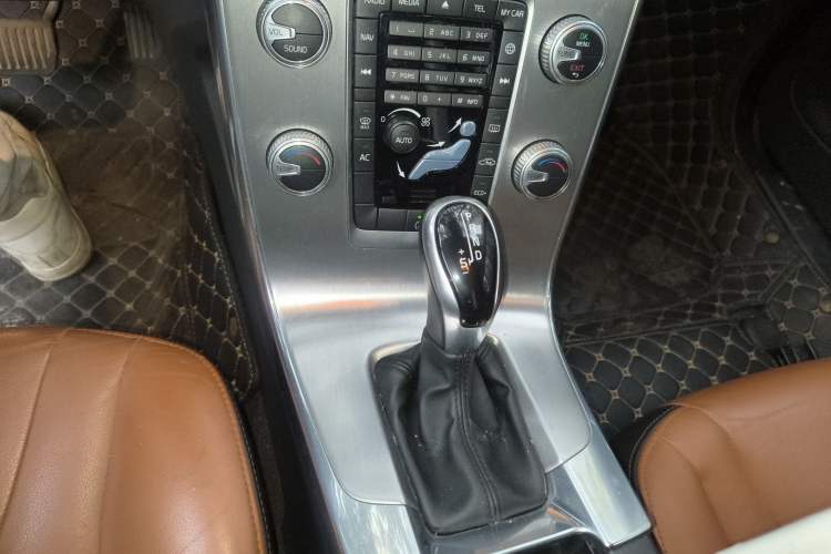 Used Volvo S60 2017 S60L T3 Smart Upgrade Edition