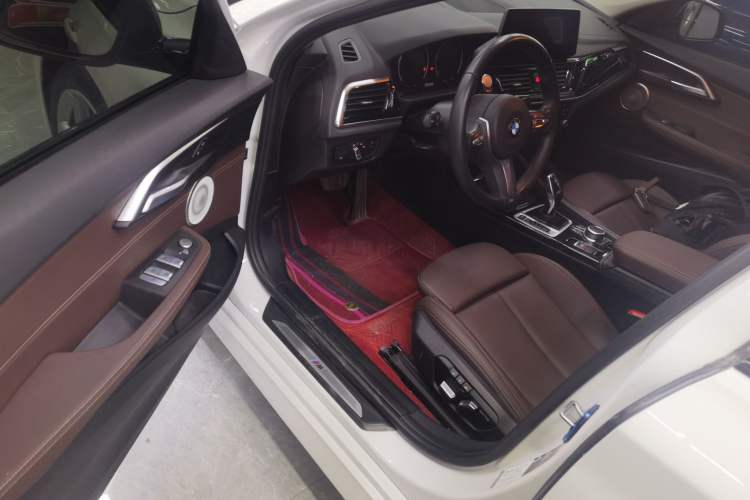 Used BMW 1 Series 2023 120i M Sport Edition Driver Seat