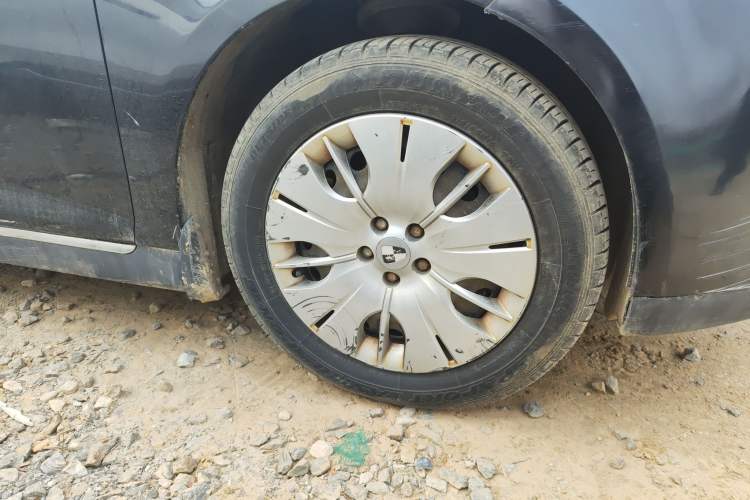 Used Roewe 550 2012 550 1.8L Manual Qiyue Edition