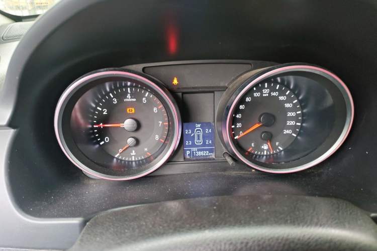Used Haval H6 2015 Sport Edition 1.5T Automatic Two-Wheel Drive Luxury Model
