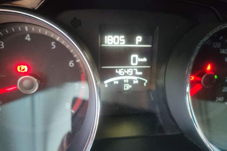 Used Volkswagen Bora 2015 Value Edition 1.6L Automatic Comfort Version