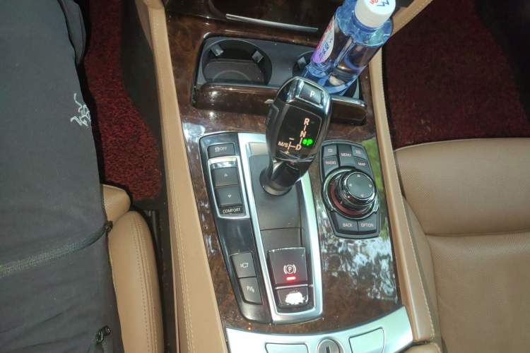 Used BMW 7 Series 2011 760Li Steinway Limited Edition Gear Lever