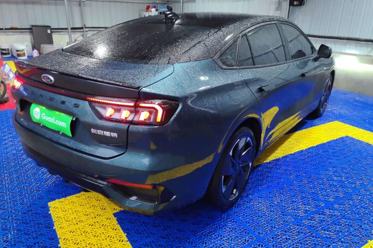 Used Ford Mondeo 2023 1.5T E-Hybrid ST-Line