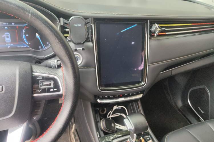 Used CHANGAN OSHAN COSPro 2021 1.5T Automatic Pilot Model 7 Seats
