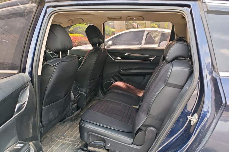 Used BYD Song MAX 2019 1.5T Manual Smart Connect Ruiyi Sunroof Model 7 Seats China VI Standard
