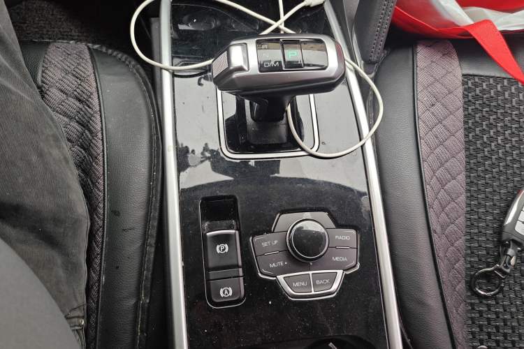 Used Haval H6 2017 Restyled Red-Label Sport Version 1.5T Automatic Two-Wheel Drive Luxury Trim