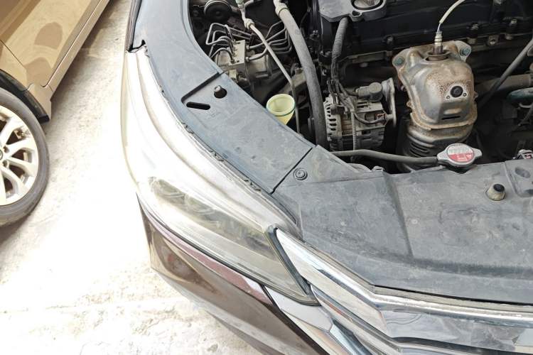 Used Honda Accord 2014 2.4L EX Luxury Edition Right Front Headlight