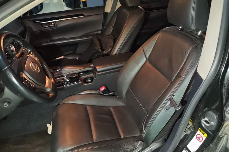 Used Lexus ES 2013 250 Elite Edition
