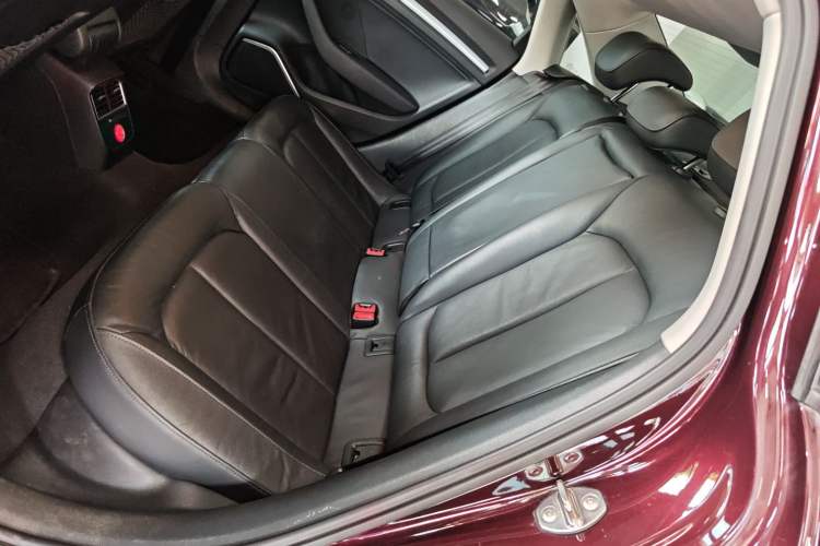 Used Audi A3 2015 Limousine 45 TFSI S line Luxury Model