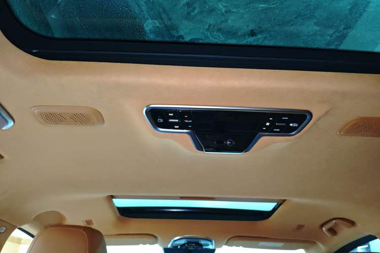 Used Wey Gaoshan 2023 Four-Wheel-Drive Executive Extended Version