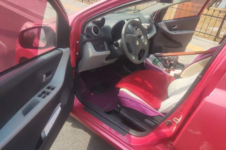 Used Suzuki Alto 2016 1.0L Automatic Deluxe Xuan Dong Edition Driver Seat