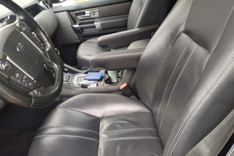 Used Land Rover Discovery 2014 3.0 SC V6 SE
