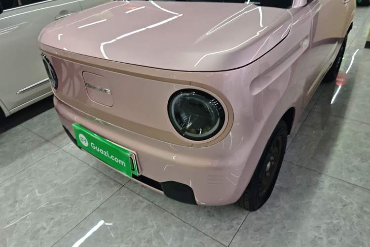 Used Geely Galaxy Panda 2023 Panda Mini 200km Endurance Bear Left Front Headlight