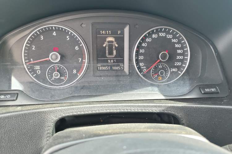 Used Volkswagen Caravelle 