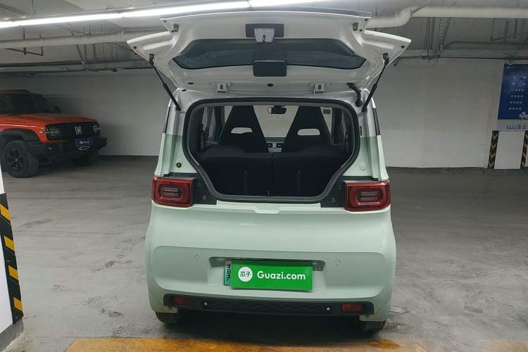 Used Wuling Hongguang MINIEV 2021 Macaron Fashion Model Lithium Iron Phosphate