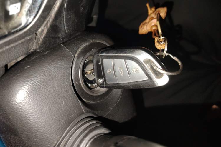 Used Chevrolet Captiva 2014 2.4L 4x4 Flagship Edition 7 Seats
