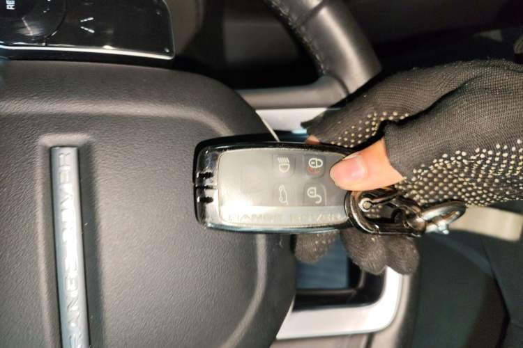 Used Land Rover Range Rover Velar 2020 P250