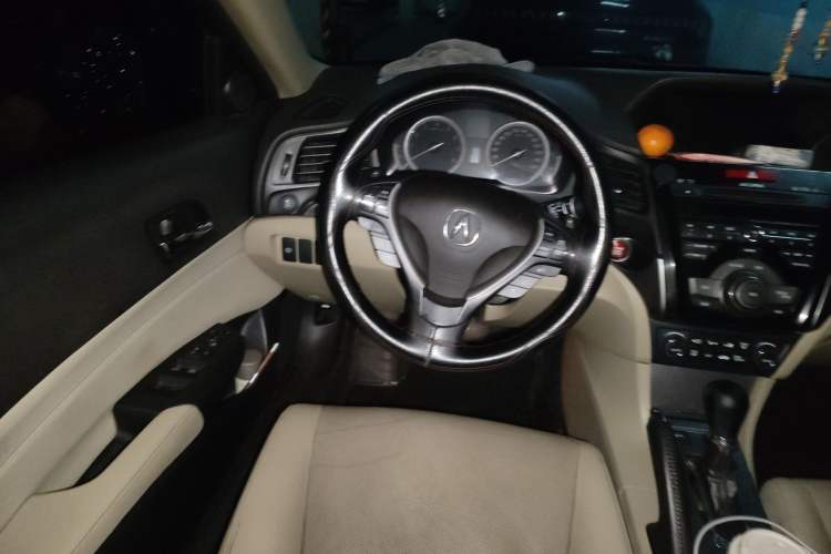 Used Acura ILX 2013 2.0L Elite Edition Steering Wheel