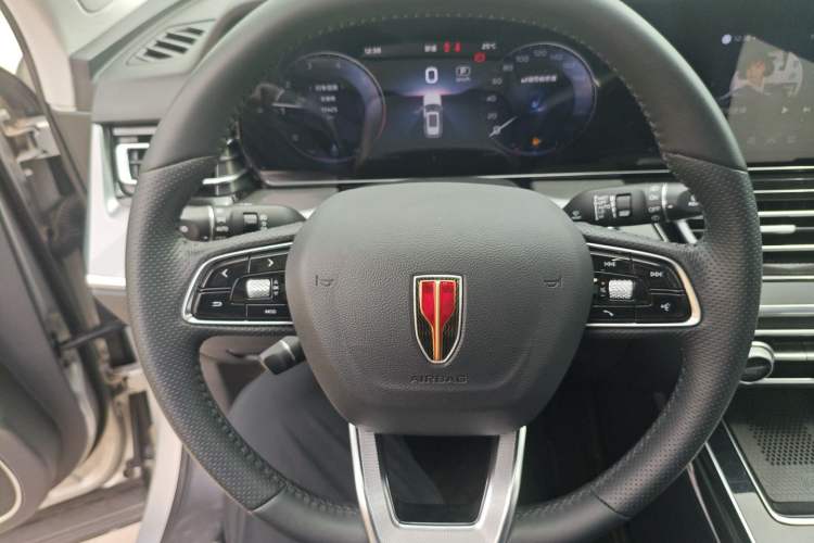 Used Hongqi HS5 2023 2.0T Four-Wheel Drive Flagship Pro Edition Steering Wheel