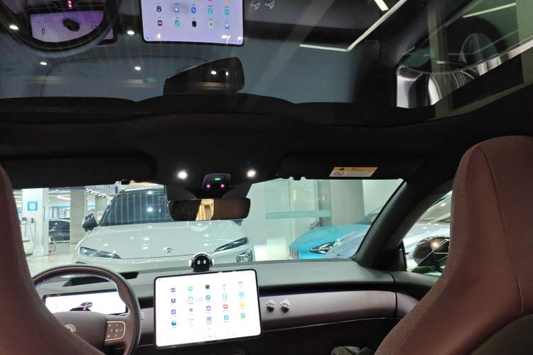 Used Nio ET5T 2025 75 kWh Touring