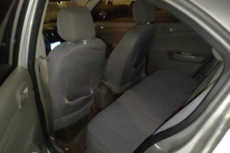 Used CHANGAN Alsvin V3 2015 1.4L Manual Warm-Hearted Model China V Standard
