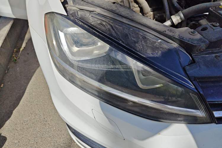 Used Volkswagen Golf 2016 1.4TSI Automatic R-Line
