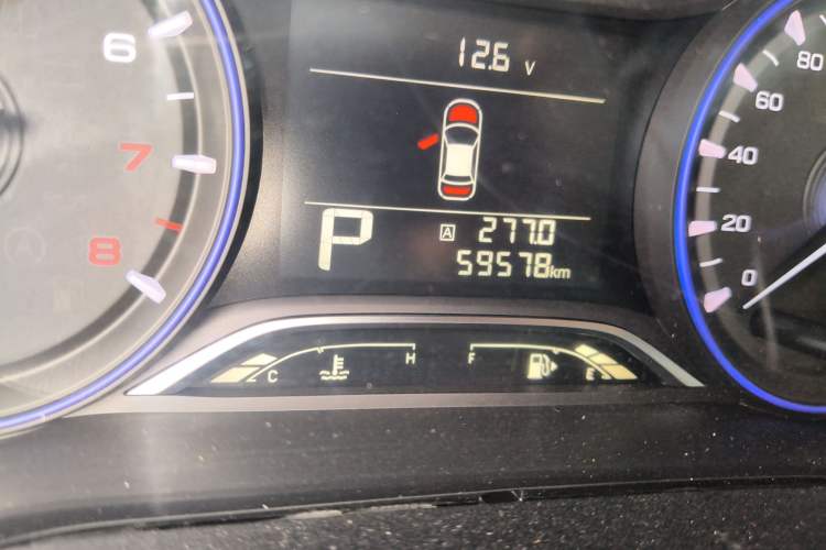 Used GAC Trumpchi GS3 2017 150N Automatic Elite Edition Odometer Close Up