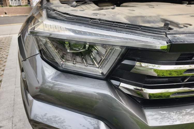 Used Tank 400 New Energy 2023 Hi4-T Super Edition Right Front Headlight