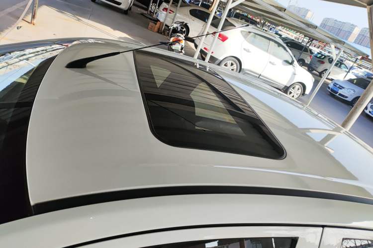 Used Chevrolet Sail 2018 Sail 3 1.5L Manual with Ideal Sunroof Edition Roof