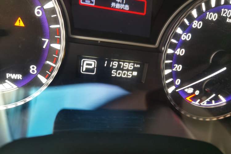 Used Infiniti QX60 (Import) 2016 2.5 S/C Hybrid Two-Wheel-Drive Excellence Edition China V Standard
