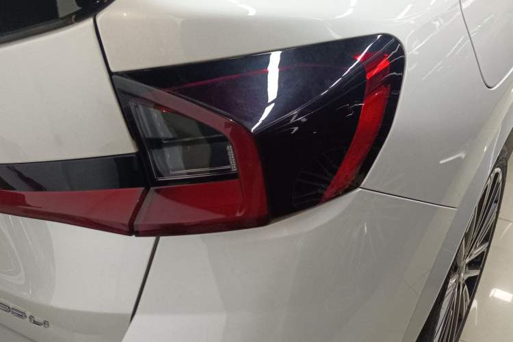 Used BMW X1 2023 xDrive25Li M Sport Package Right Rear Taillight