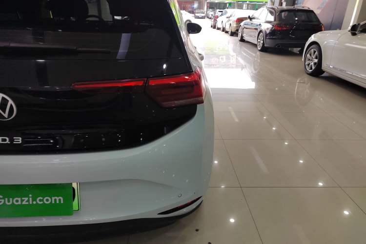 Used Volkswagen ID.3 2022 Active Pure Intelligent Enjoyment Edition
