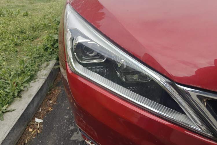 Used CHANGAN Eado DT 2018 1.6L Manual Luxury Model Right Front Headlight