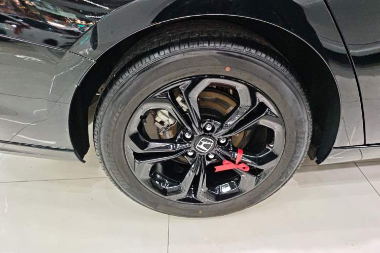 Used Honda Accord 2025 Sport Series 260TURBO Luxury Edition
