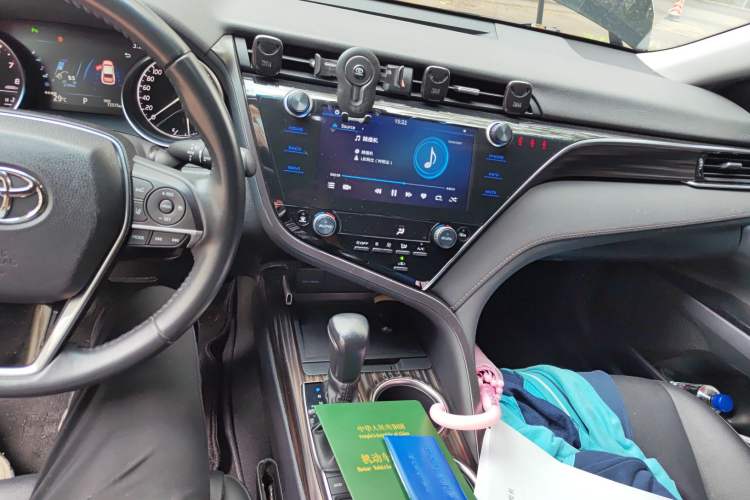 Used Toyota Camry 2019 2.5G Luxury Edition China VI Standard Audio And AC Panel