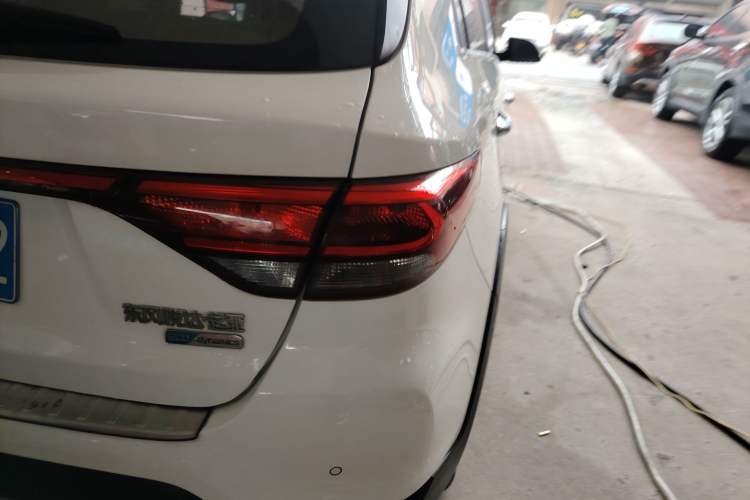 Used Kia KX Cross 2018 1.6L Automatic Dynamic Sunroof Version