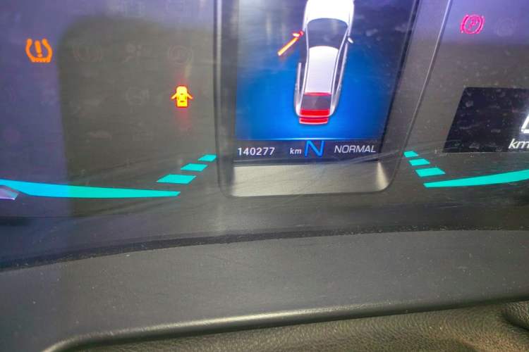 Used ORA iQ 2018 Smart Connectivity Model
