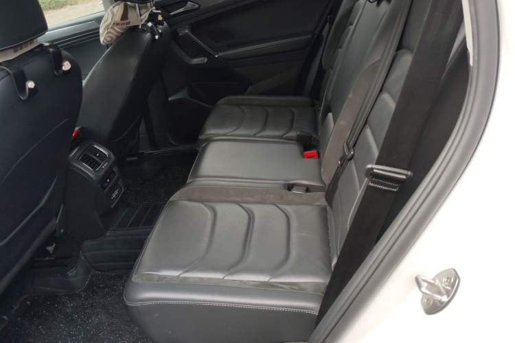 Used Volkswagen Tiguan L 2021 330TSI Automatic Two-Wheel Drive R-Line Enhanced Edition