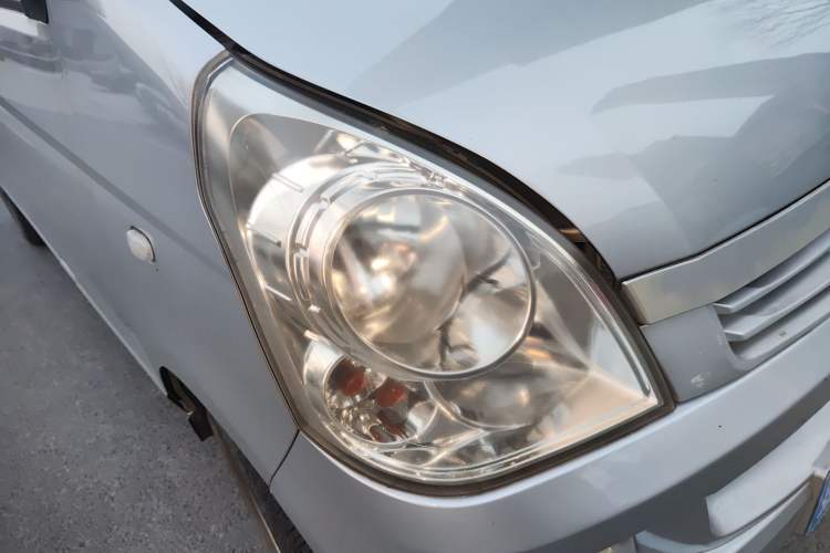 Used Wuling Rongguang 2014 1.2L S Base Model
