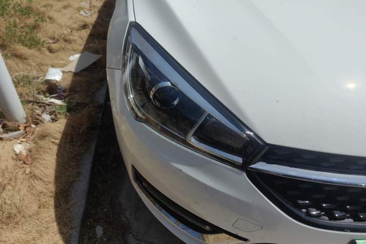 Used Chery Arrizo 5 2018 1.5L Manual Tribute to Youth Edition Right Front Headlight