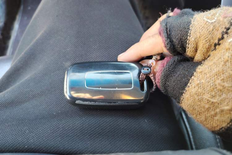 Used Hyundai Sonata 2013 2.4L Automatic Leading Edition China IV Standard