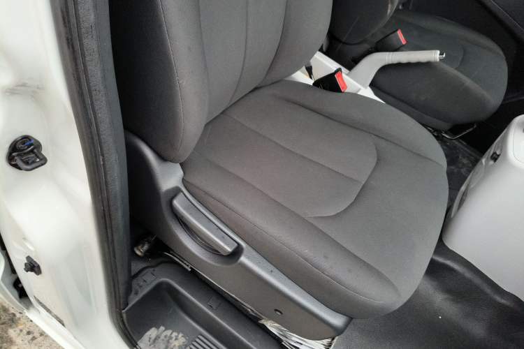 Used JAC Refine M3 2023 PLUS 1.5T 5/7-seat Classic Edition