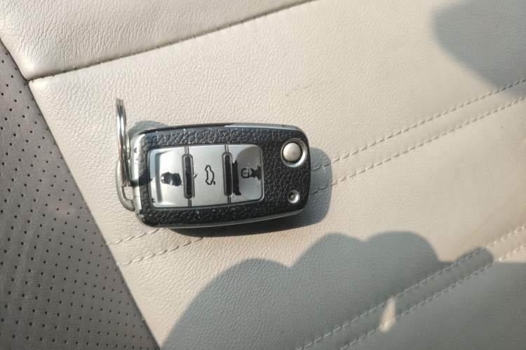 Used Volkswagen Cross Lavida 2014 1.4TSI DSG Vehicle Key