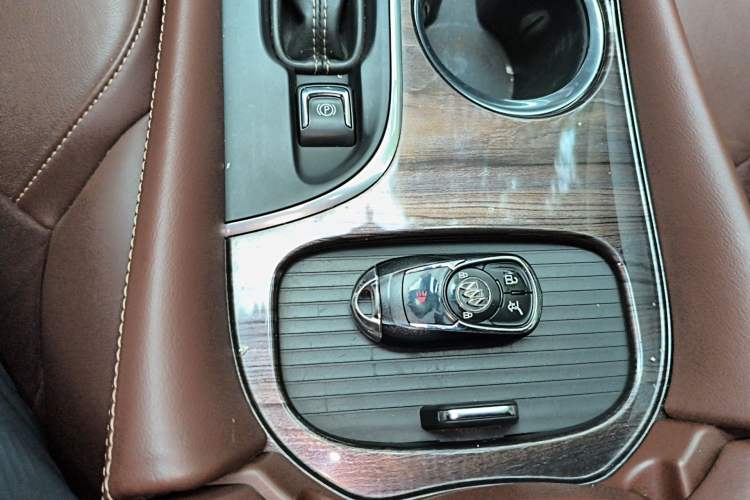 Used Buick Envision 2016 28T Four-Wheel Drive Elite Version
