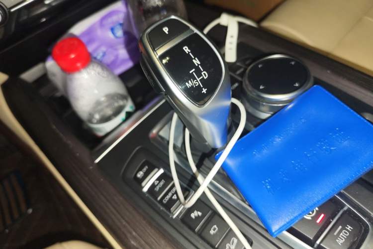 Used BMW X5 2017 xDrive35i M Sport Edition Gear Lever